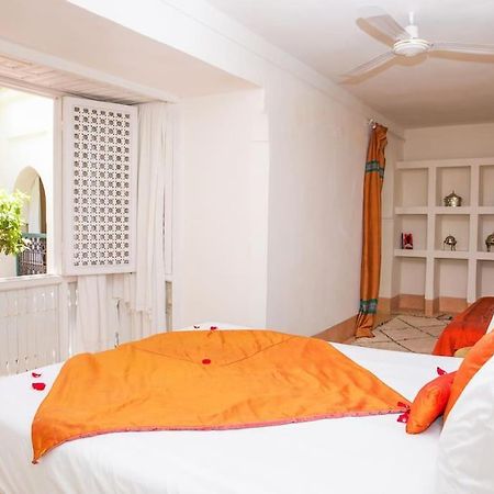 Riad Dar Zitouna Marrakesh - Entire House In Exclusivity ภายนอก รูปภาพ